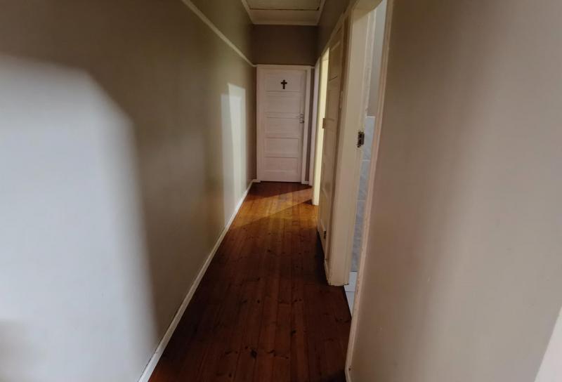 5 Bedroom Property for Sale in Thornton Western Cape
